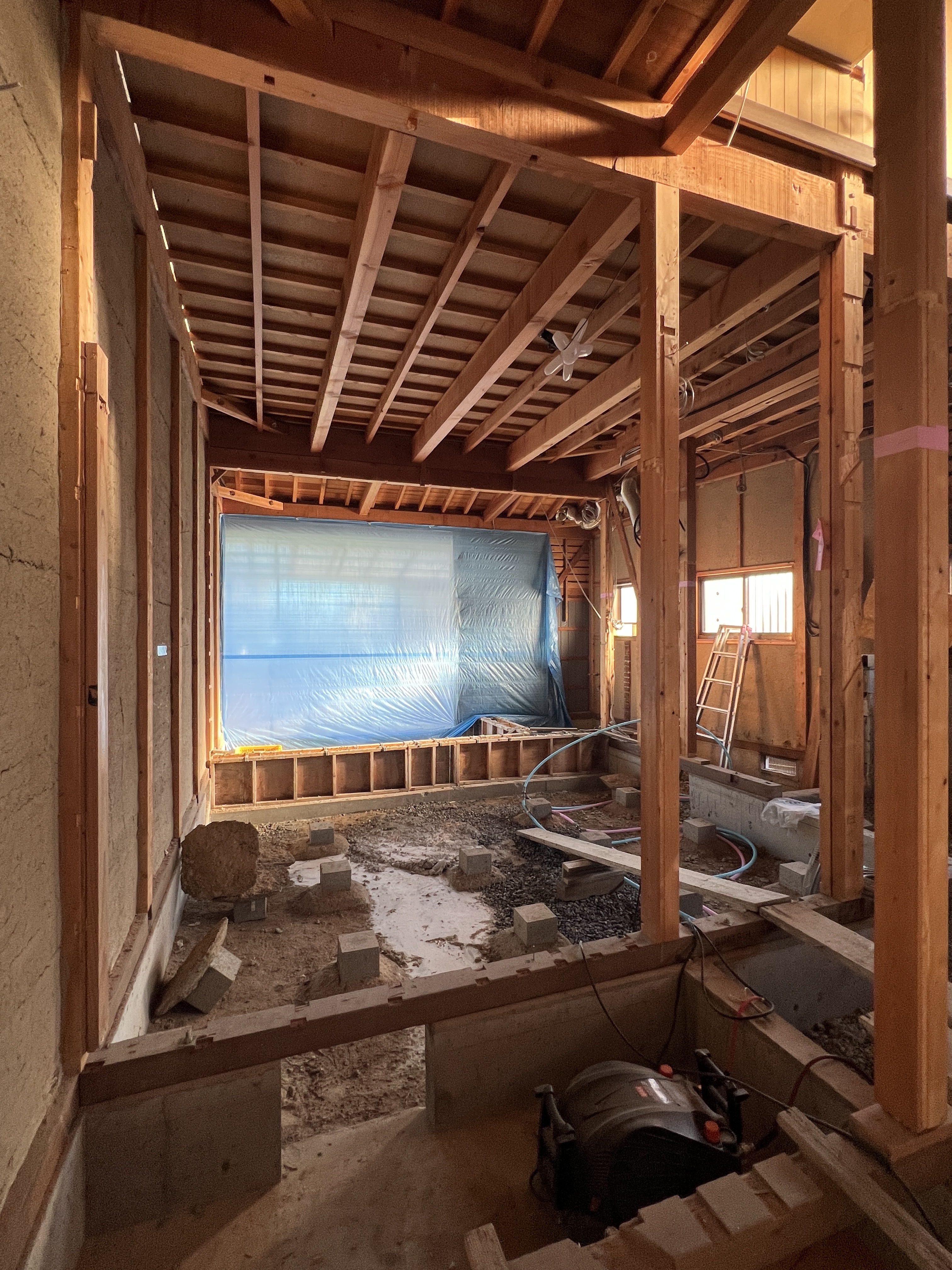 たつの市にて戸建てリノベーションが進んでいます。